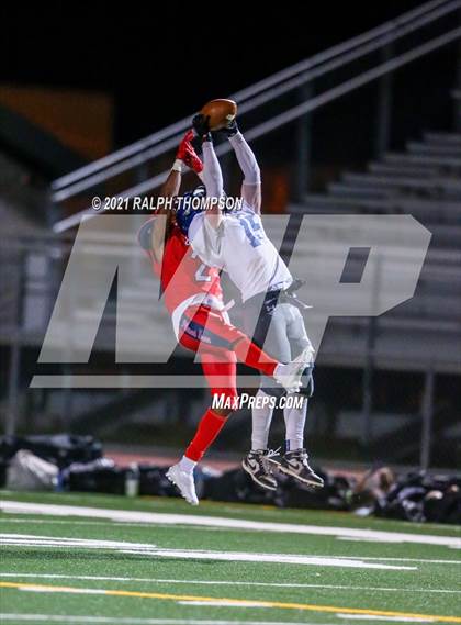 Thumbnail 3 in Pleasant Grove vs Davis photogallery.