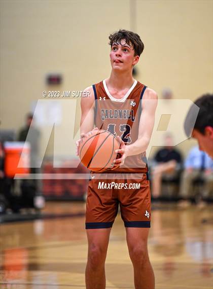 Thumbnail 1 in Giddings vs Caldwell photogallery.