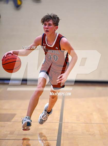 Thumbnail 1 in Giddings vs Caldwell photogallery.