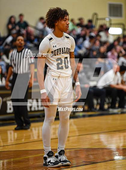 Thumbnail 2 in Giddings vs Caldwell photogallery.