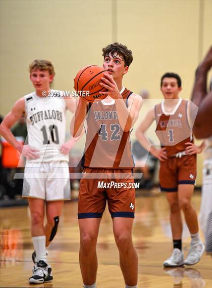 Thumbnail 2 in Giddings vs Caldwell photogallery.