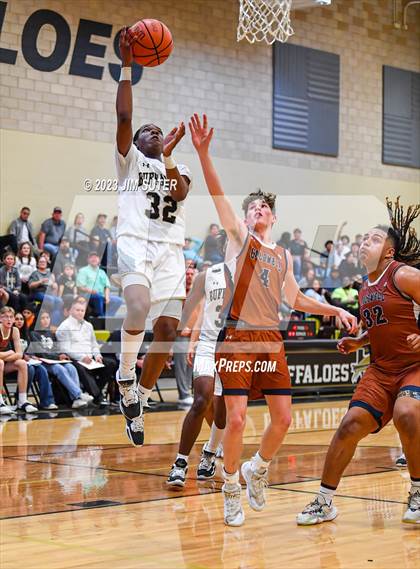 Thumbnail 2 in Giddings vs Caldwell photogallery.