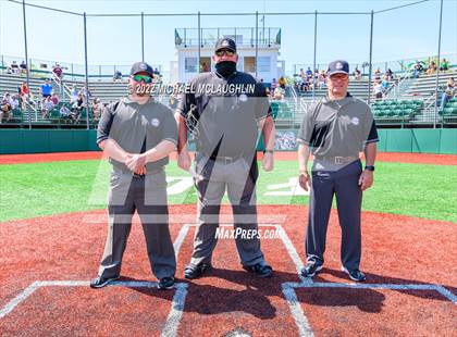 Thumbnail 2 in Massapequa vs Farmingdale (NYSPHSAA Section VIII Class AA Final) photogallery.