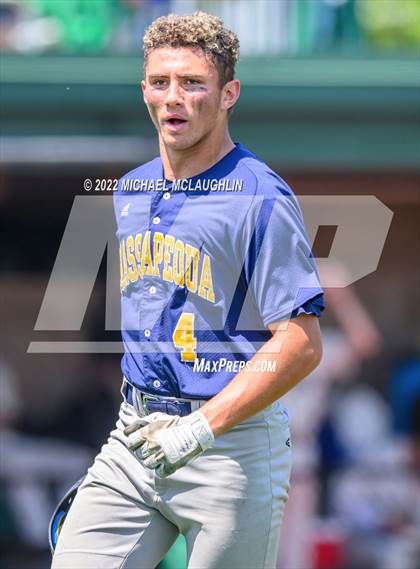 Thumbnail 1 in Massapequa vs Farmingdale (NYSPHSAA Section VIII Class AA Final) photogallery.