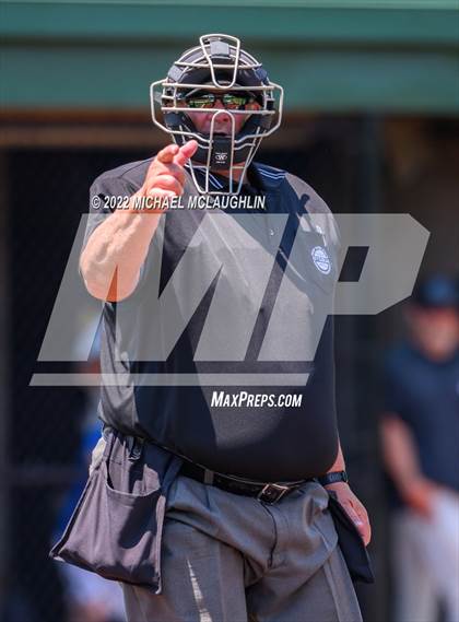 Thumbnail 1 in Massapequa vs Farmingdale (NYSPHSAA Section VIII Class AA Final) photogallery.