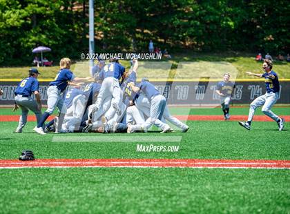 Thumbnail 2 in Massapequa vs Farmingdale (NYSPHSAA Section VIII Class AA Final) photogallery.