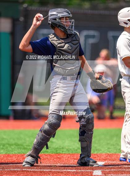 Thumbnail 2 in Massapequa vs Farmingdale (NYSPHSAA Section VIII Class AA Final) photogallery.