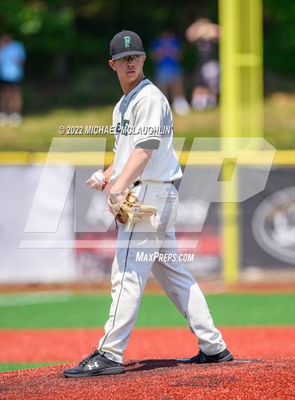 Thumbnail 2 in Massapequa vs Farmingdale (NYSPHSAA Section VIII Class AA Final) photogallery.