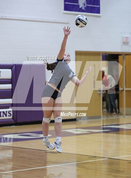 Thumbnail 1 in Fort Frye vs. Adena (OHSAA D3 Regional) photogallery.