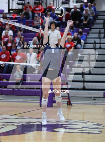 Thumbnail 3 in Fort Frye vs. Adena (OHSAA D3 Regional) photogallery.