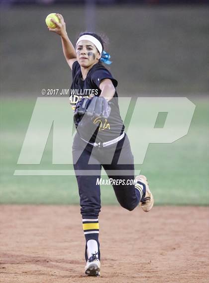 Thumbnail 3 in Marcos de Niza vs Veritas Prep (Chandler Prep Softball Classic Gold Final) photogallery.