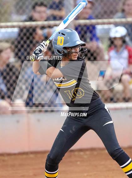 Thumbnail 2 in Marcos de Niza vs Veritas Prep (Chandler Prep Softball Classic Gold Final) photogallery.