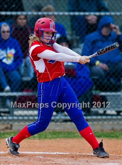 Thumbnail 3 in Brazoswood vs Hays (Brazosport Classic) photogallery.