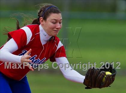 Thumbnail 2 in Brazoswood vs Hays (Brazosport Classic) photogallery.