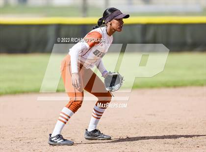Thumbnail 2 in Selma vs. Monache photogallery.
