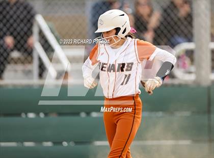 Thumbnail 3 in Selma vs. Monache photogallery.