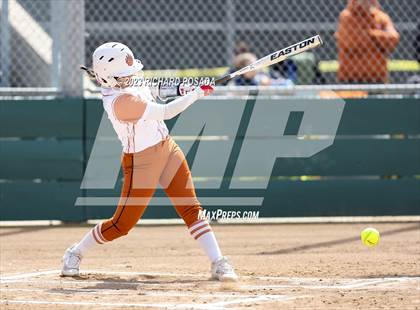 Thumbnail 3 in Selma vs. Monache photogallery.