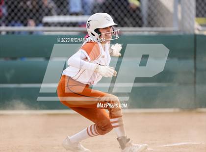 Thumbnail 2 in Selma vs. Monache photogallery.