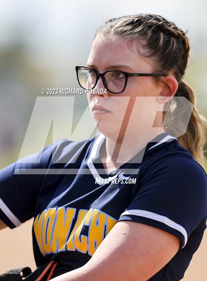 Thumbnail 3 in Selma vs. Monache photogallery.