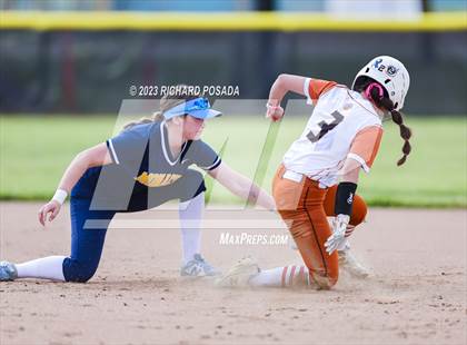 Thumbnail 1 in Selma vs. Monache photogallery.