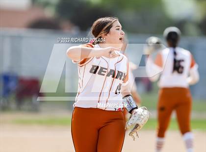 Thumbnail 2 in Selma vs. Monache photogallery.