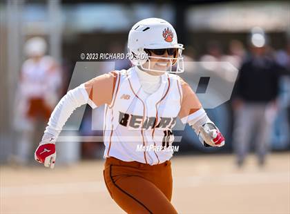 Thumbnail 3 in Selma vs. Monache photogallery.