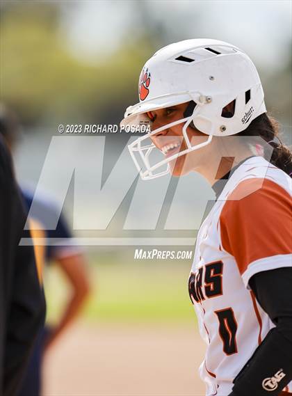 Thumbnail 3 in Selma vs. Monache photogallery.