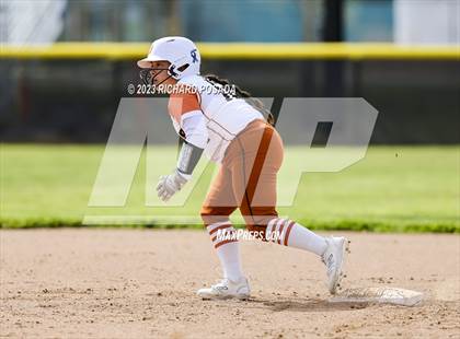 Thumbnail 2 in Selma vs. Monache photogallery.