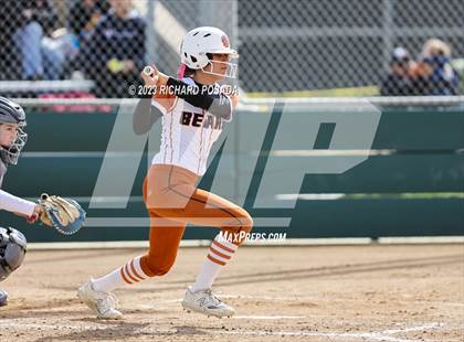 Thumbnail 2 in Selma vs. Monache photogallery.