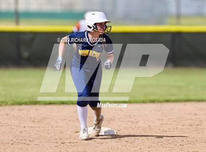 Thumbnail 2 in Selma vs. Monache photogallery.