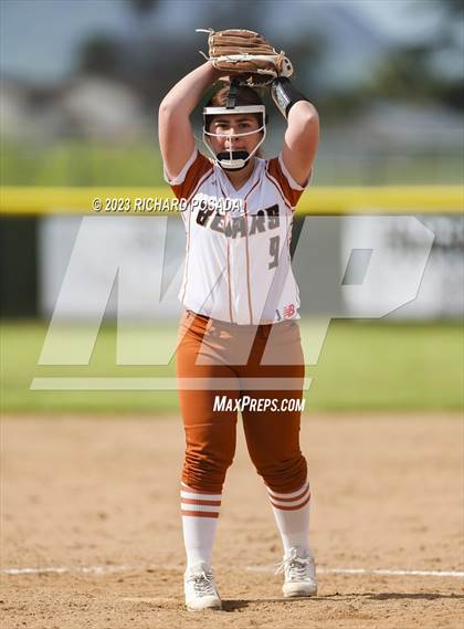 Thumbnail 2 in Selma vs. Monache photogallery.