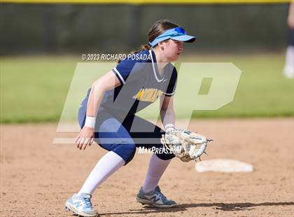 Thumbnail 2 in Selma vs. Monache photogallery.