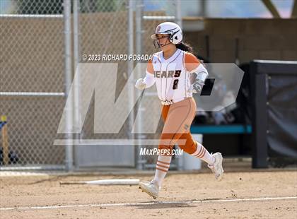 Thumbnail 2 in Selma vs. Monache photogallery.