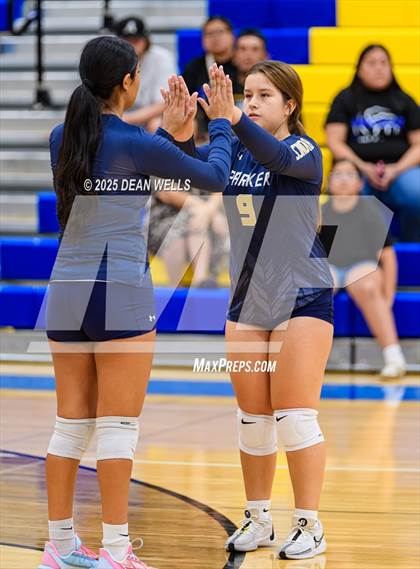 Thumbnail 2 in Parker @ Kingman JV photogallery.