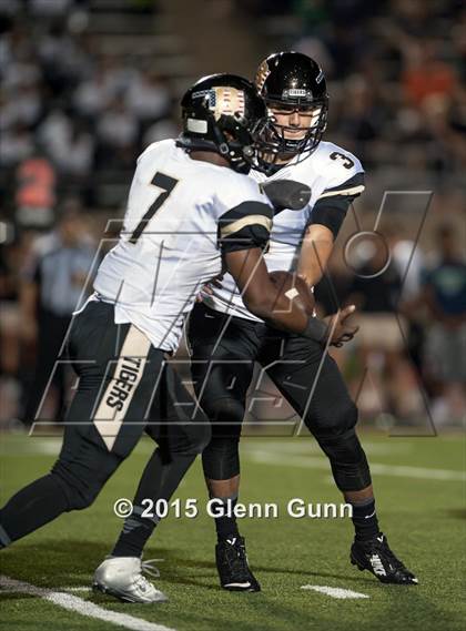 Thumbnail 3 in Broken Arrow @ Coppell photogallery.