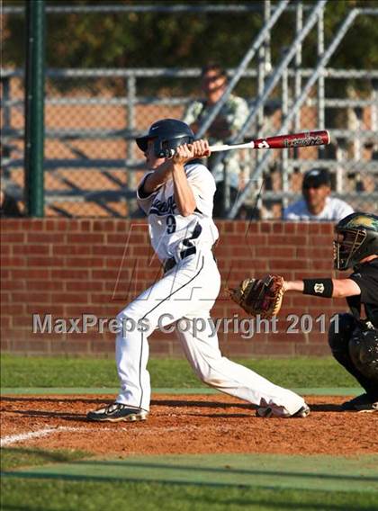 Thumbnail 3 in Pasadena Memorial vs Lamar Consolidated (Kenny Crafton Tournament) photogallery.