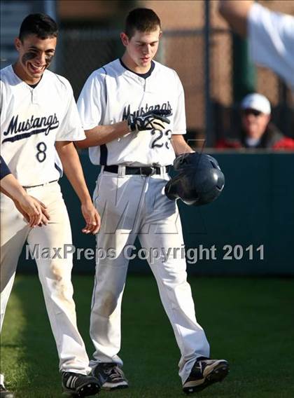 Thumbnail 2 in Pasadena Memorial vs Lamar Consolidated (Kenny Crafton Tournament) photogallery.