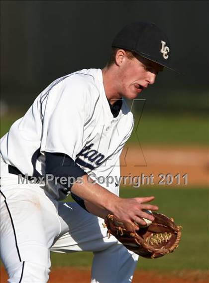 Thumbnail 3 in Pasadena Memorial vs Lamar Consolidated (Kenny Crafton Tournament) photogallery.