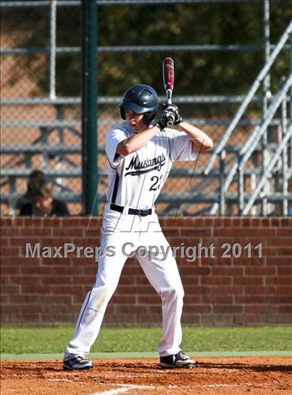 Thumbnail 2 in Pasadena Memorial vs Lamar Consolidated (Kenny Crafton Tournament) photogallery.