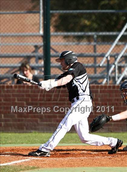 Thumbnail 3 in Pasadena Memorial vs Lamar Consolidated (Kenny Crafton Tournament) photogallery.