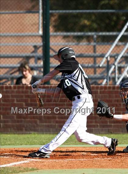 Thumbnail 2 in Pasadena Memorial vs Lamar Consolidated (Kenny Crafton Tournament) photogallery.