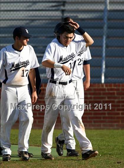 Thumbnail 1 in Pasadena Memorial vs Lamar Consolidated (Kenny Crafton Tournament) photogallery.