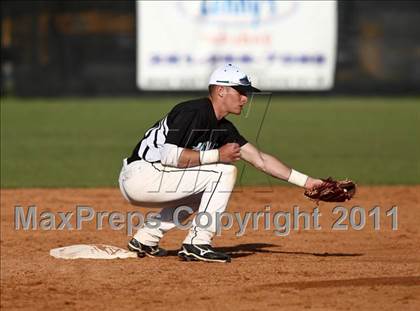 Thumbnail 1 in Pasadena Memorial vs Lamar Consolidated (Kenny Crafton Tournament) photogallery.