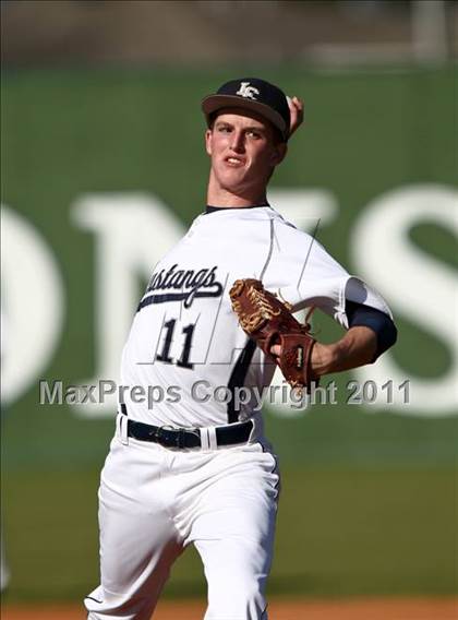 Thumbnail 1 in Pasadena Memorial vs Lamar Consolidated (Kenny Crafton Tournament) photogallery.