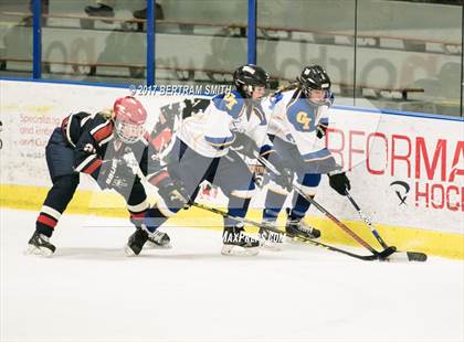 Thumbnail 2 in Williamsville vs Kenmore/Grand Island (Section 6 Semifinal) photogallery.