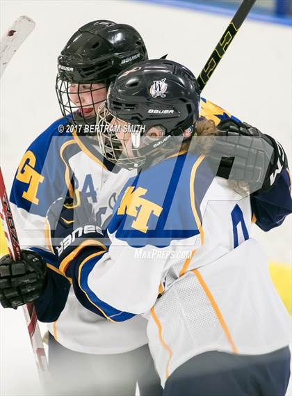 Thumbnail 3 in Williamsville vs Kenmore/Grand Island (Section 6 Semifinal) photogallery.