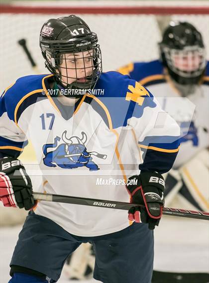 Thumbnail 3 in Williamsville vs Kenmore/Grand Island (Section 6 Semifinal) photogallery.