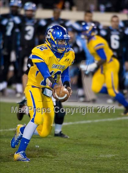 Thumbnail 2 in Centreville vs. Oscar Smith (VHSL AAA Division 6 Final) photogallery.