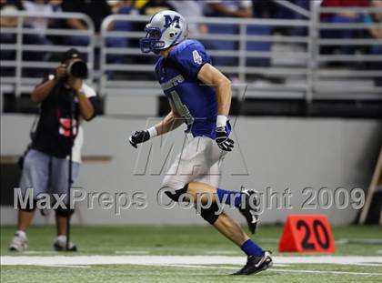 Thumbnail 3 in McCallum vs. Calhoun (Texas 4A Region 4 Playoffs) photogallery.