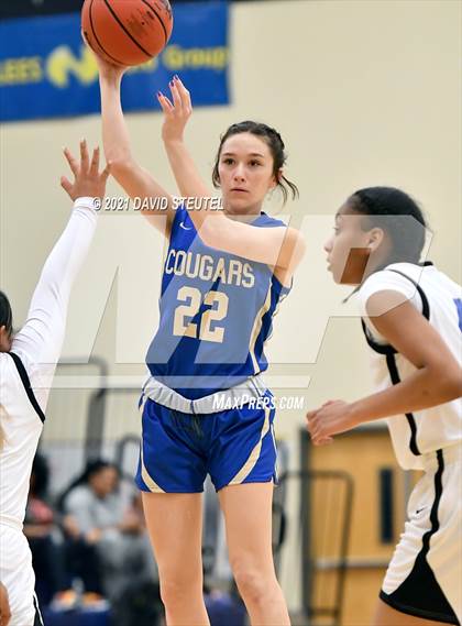 Thumbnail 3 in Clovis vs. Valley (Rumble on the River) photogallery.